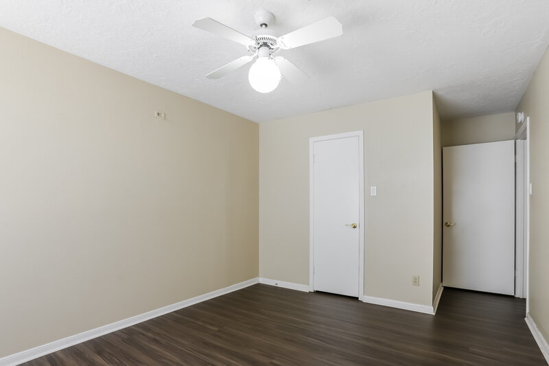2,130/Mo, 11807 Gatlinburg Dr Houston, TX 77031 Bedroom View 3