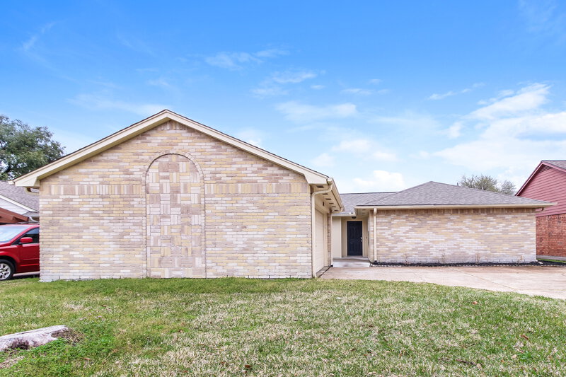 2,160/Mo, 9938 Shell Rock Rd La Porte, TX 77571 External View