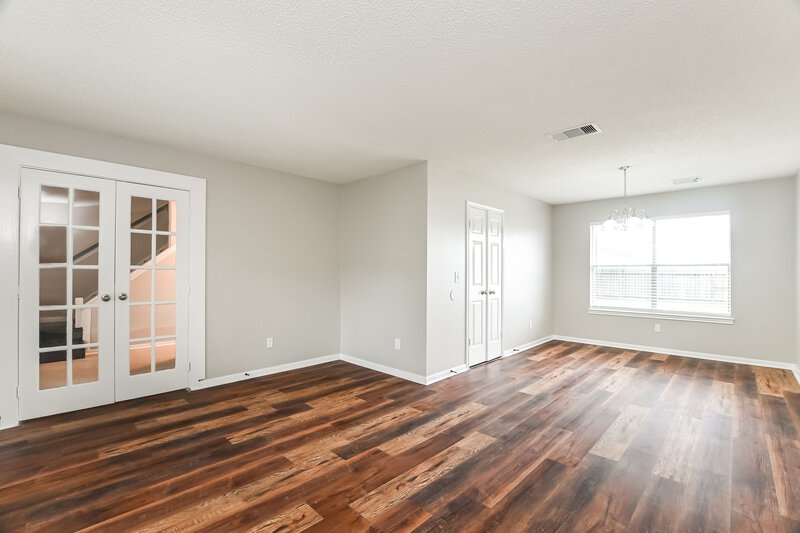 2,555/Mo, 3907 Spring Circle Dr E Pearland, TX 77584 Living Room View 2