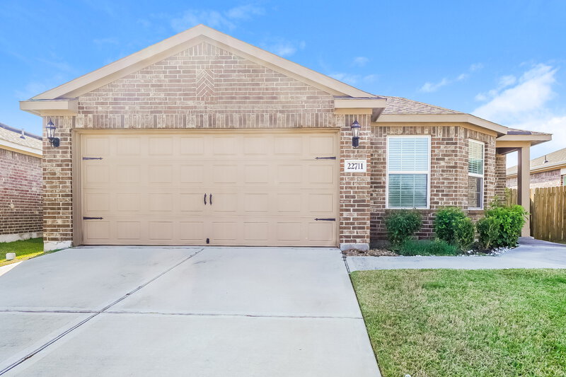1,945/Mo, 22711 Bauer Sky Dr Hockley, TX 77447 External View