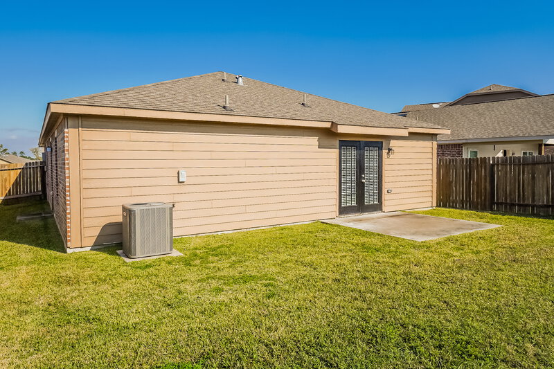 1,945/Mo, 22711 Bauer Sky Dr Hockley, TX 77447 Rear View