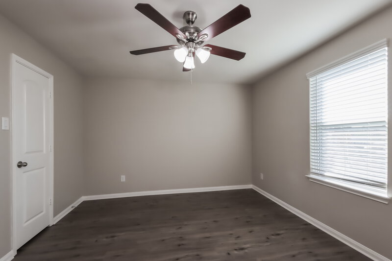 2,185/Mo, 7670 Dragon Pearls Ln Conroe, TX 77304 Bedroom View 3