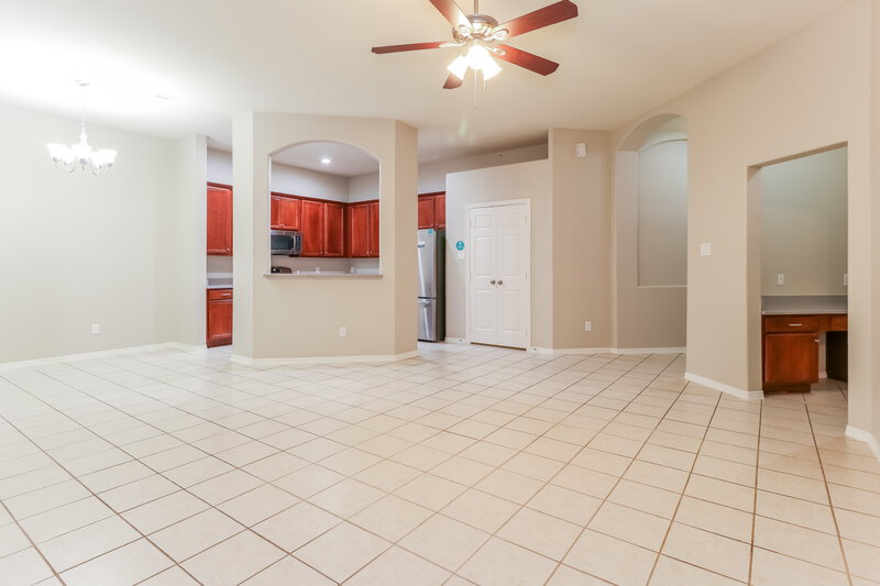 1,830/Mo, 2307 Jefferson Crossing Dr Conroe, TX 77304 Misc View 3