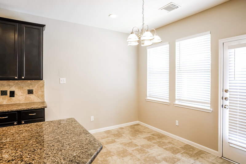 3,210/Mo, 27507 Frazier Rock Ct Fulshear, TX 77441 Breakfast Nook View
