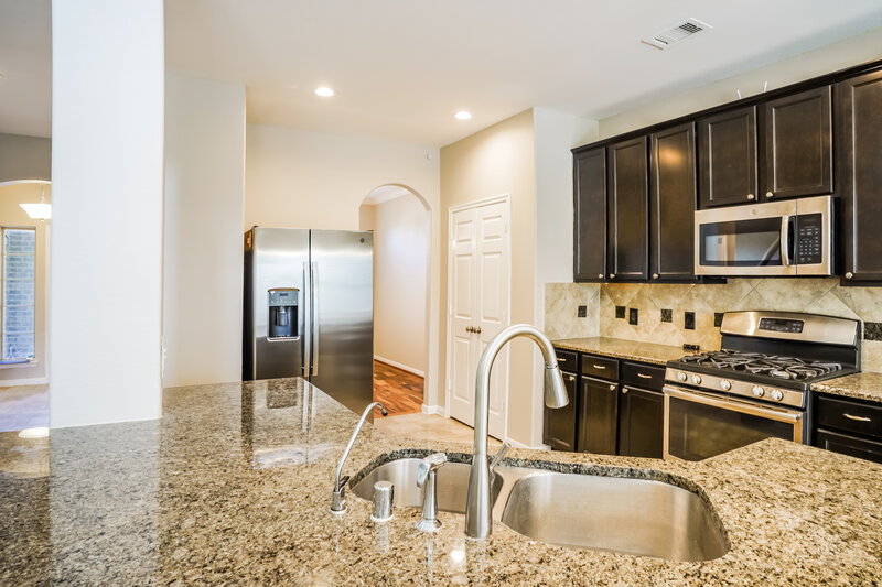 3,210/Mo, 27507 Frazier Rock Ct Fulshear, TX 77441 Kitchen View