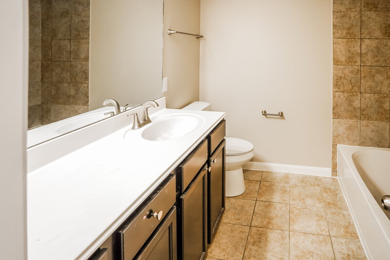 3,210/Mo, 27507 Frazier Rock Ct Fulshear, TX 77441 Bathroom View