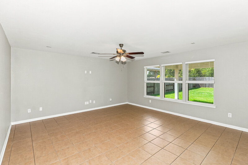 2,205/Mo, 8011 Bunch Grass Ln Richmond, TX 77406 Living Room View