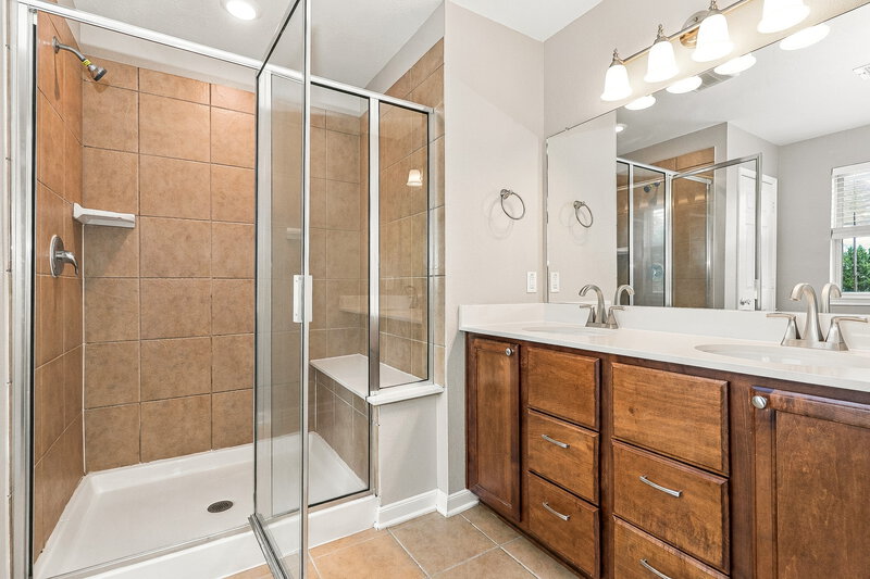 2,205/Mo, 8011 Bunch Grass Ln Richmond, TX 77406 Primary Bathroom View