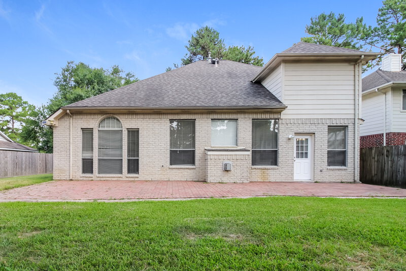 2,775/Mo, 9019 Cypress Square Dr Spring, TX 77379 Rear View