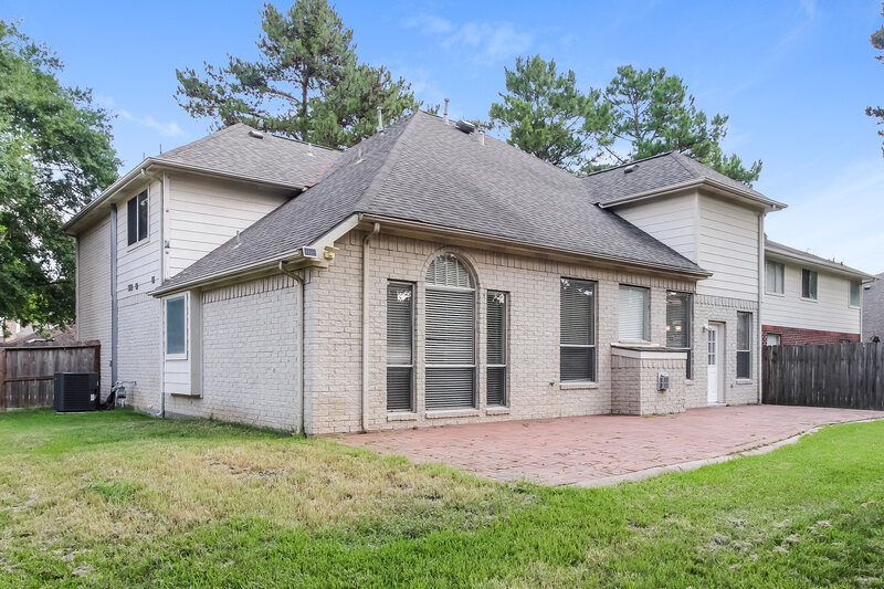 2,775/Mo, 9019 Cypress Square Dr Spring, TX 77379 Rear View 2