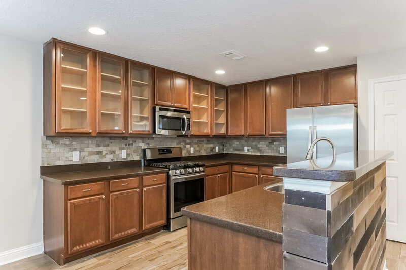 1,945/Mo, 19235 Danphe Landing Ct Tomball, TX 77375 Kitchen View