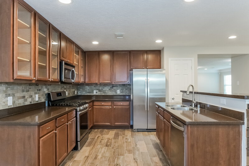 1,945/Mo, 19235 Danphe Landing Ct Tomball, TX 77375 Kitchen View 2