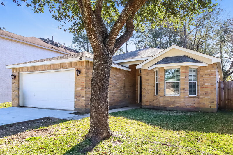 1,935/Mo, 510 Trail Springs Ct Kingwood, TX 77339 External View