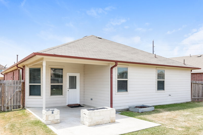 2,295/Mo, 5314 Little Jasmine Way Katy, TX 77449 Rear View