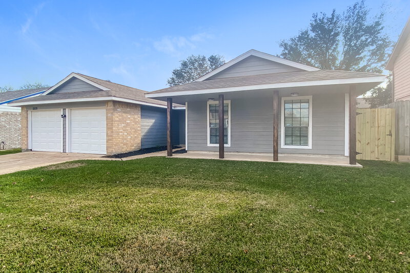 2,185/Mo, 5509 Rock Springs Dr La Porte, TX 77571 External View