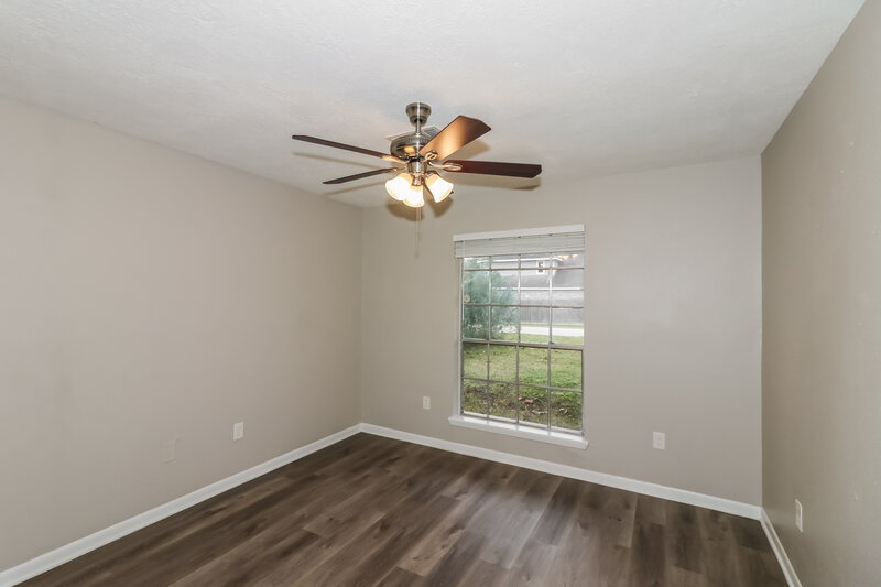 1,980/Mo, 803 Beaumont St League City, TX 77573 Bedroom View