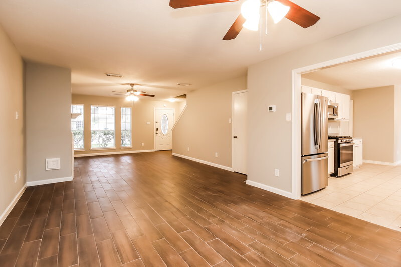 2,185/Mo, 18702 Echo Pines Ct Humble, TX 77346 Dining Room View