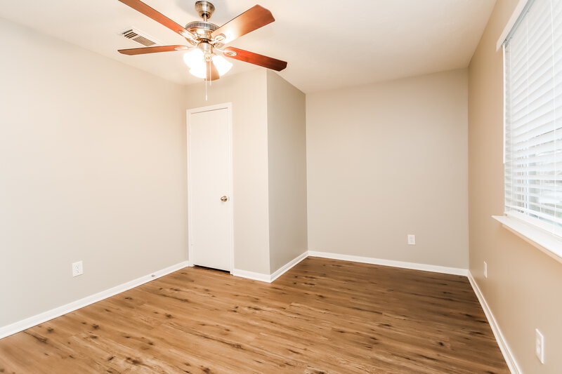 2,185/Mo, 18702 Echo Pines Ct Humble, TX 77346 Bedroom View