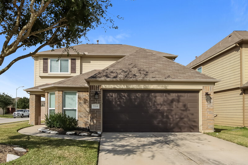2,220/Mo, 7215 Fox Scene Dr Humble, TX 77338 External View