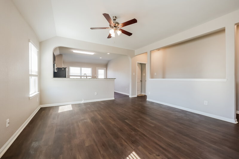 1,810/Mo, 3422 Atascocita Vale Dr Humble, TX 77396 Living Room View
