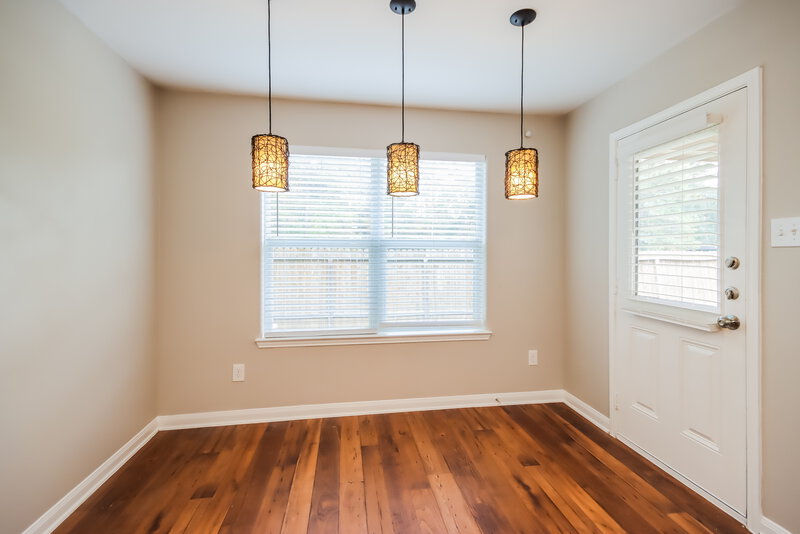 1,880/Mo, 313 Crooked Pine Ct Conroe, TX 77304 Dining Room View