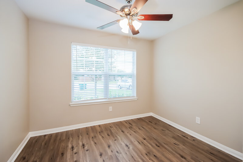 1,880/Mo, 313 Crooked Pine Ct Conroe, TX 77304 Bedroom View 2