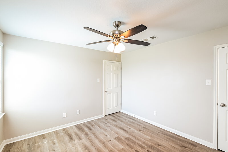 2,010/Mo, 9823 Garnet Springs Dr Rosharon, TX 77583 Bedroom View 5