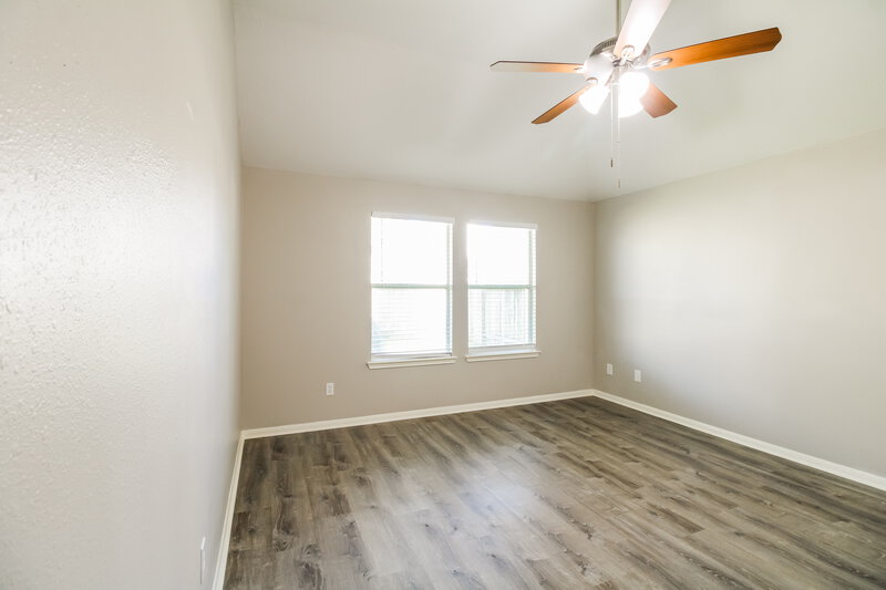 2,510/Mo, 3322 Spindletop Ct Manvel, TX 77578 Main Bedroom View