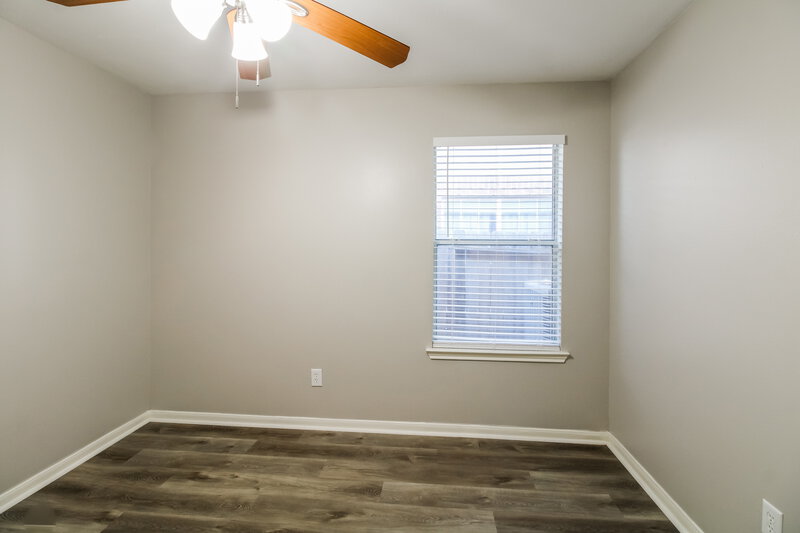 2,510/Mo, 3322 Spindletop Ct Manvel, TX 77578 Bedroom View 2