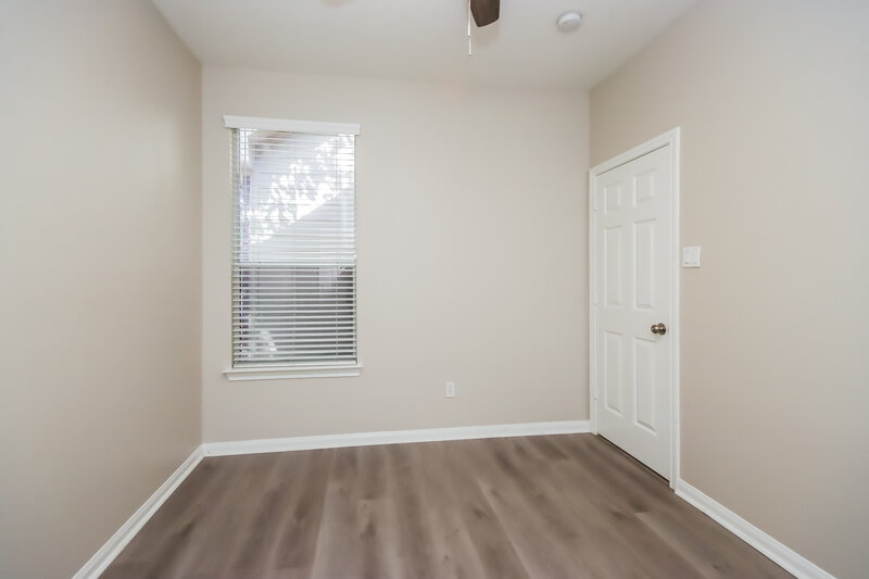 1,780/Mo, 11214 Glenforest Dr Montgomery, TX 77356 Bedroom View 3