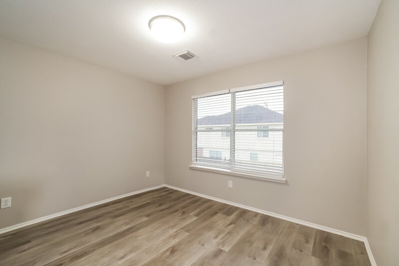 2,090/Mo, 6507 Briargate Trl Missouri City, TX 77489 Bedroom View 5