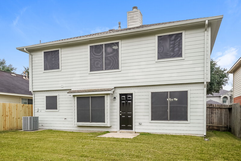 2,090/Mo, 6507 Briargate Trl Missouri City, TX 77489 Rear View