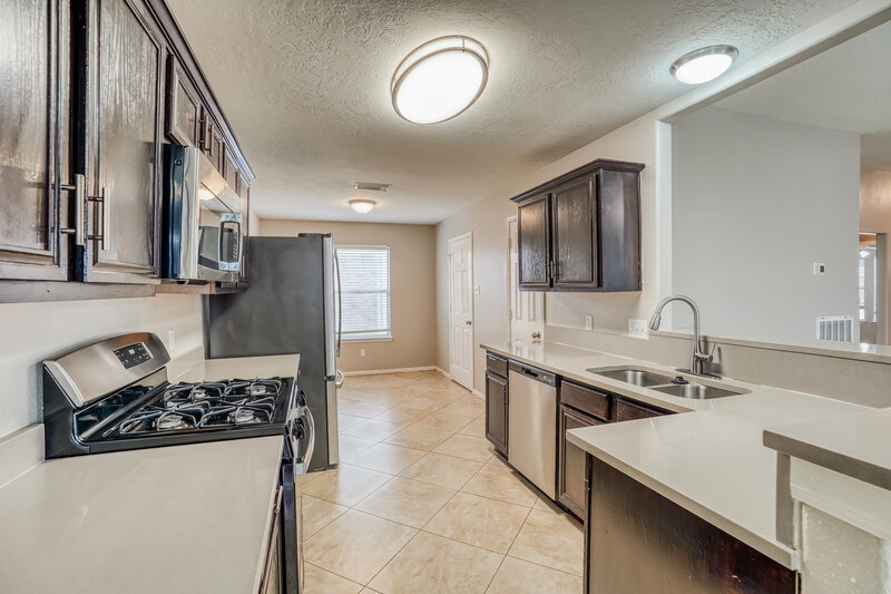 1,820/Mo, 6614 High Stone Ln Katy, TX 77449 Kitchen View