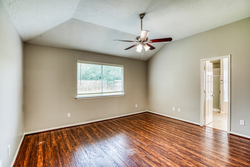 1,820/Mo, 6614 High Stone Ln Katy, TX 77449 Main Bedroom View