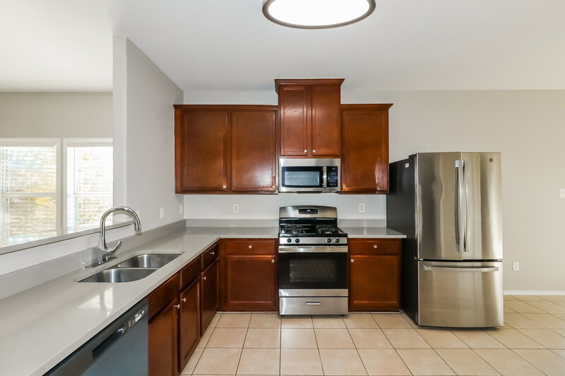 0/Mo, 3419 Afton Forest Ln Katy, TX 77449 Kitchen View