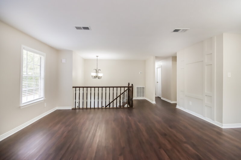 2,130/Mo, 41 N Cypress Pine Dr The Woodlands, TX 77381 Family Room View