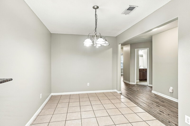 1,830/Mo, 2131 Golden Topaz Dr Rosharon, TX 77583 Dining Room View