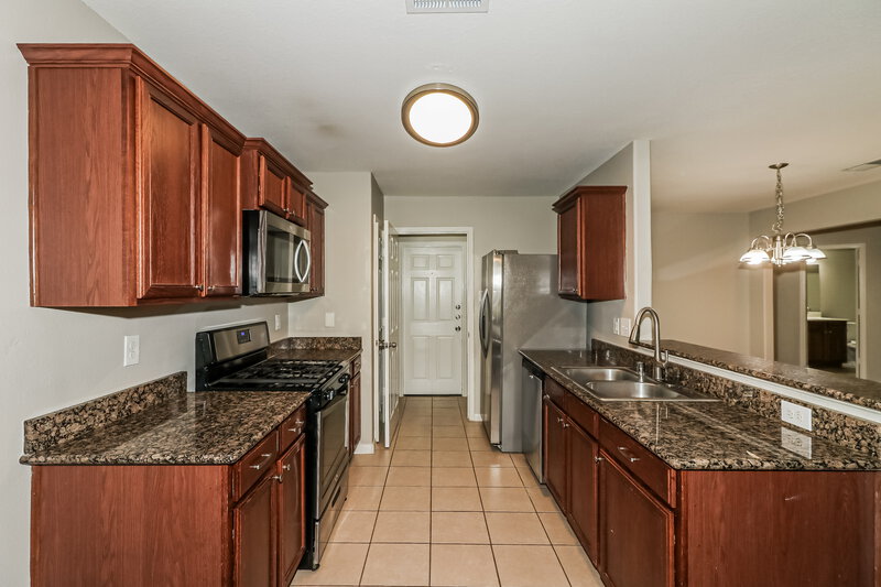 1,830/Mo, 2131 Golden Topaz Dr Rosharon, TX 77583 Kitchen View