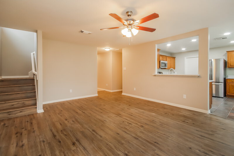 2,230/Mo, 20922 Roxette Ct Humble, TX 77338 Living Room View 3