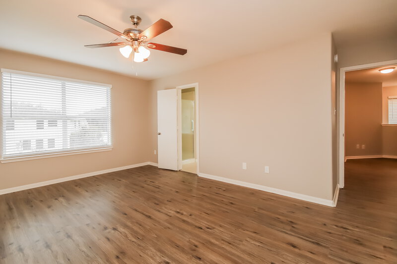 2,230/Mo, 20922 Roxette Ct Humble, TX 77338 Main Bedroom View