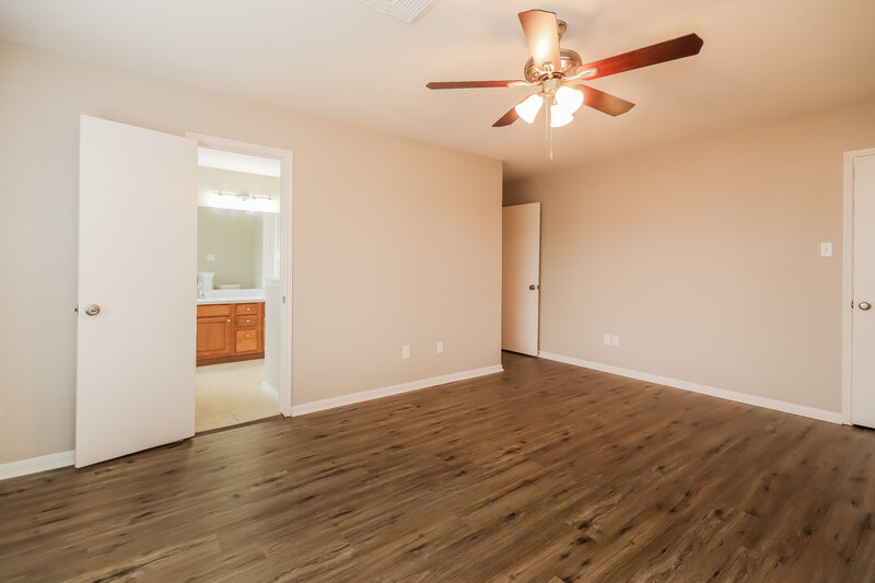 2,230/Mo, 20922 Roxette Ct Humble, TX 77338 Main Bedroom View 2