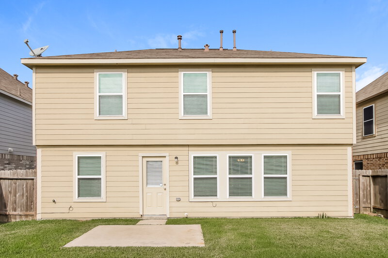 2,475/Mo, 5046 Blue Spruce Hill St Humble, TX 77346 Rear View