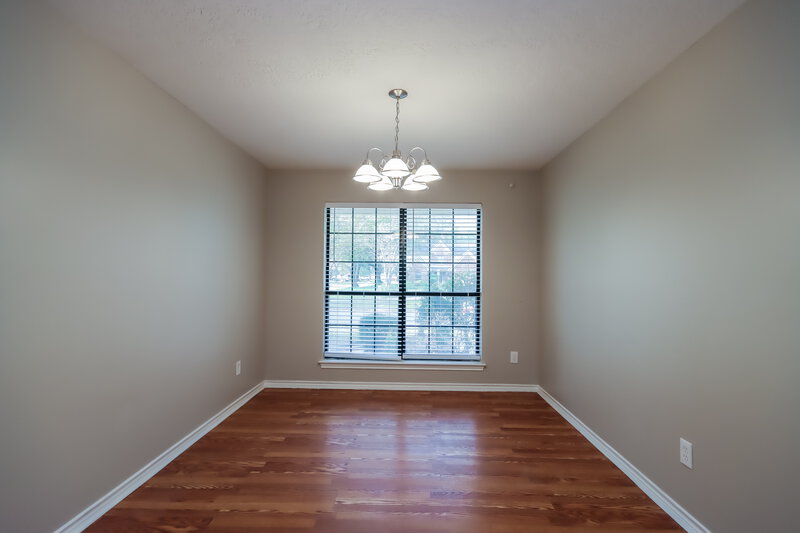 1,910/Mo, 1 Regency Ct Conroe, TX 77304 Dining Room View
