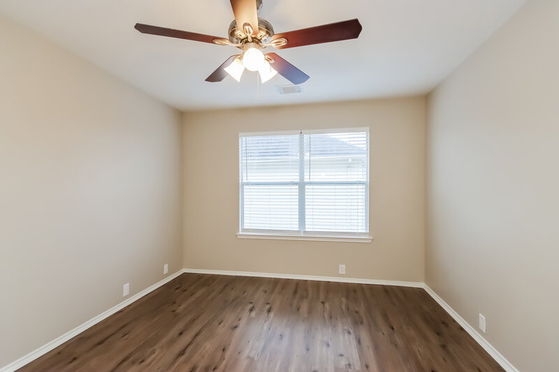 2,800/Mo, 19121 Summer Anne Dr Humble, TX 77346 Bedroom View 2