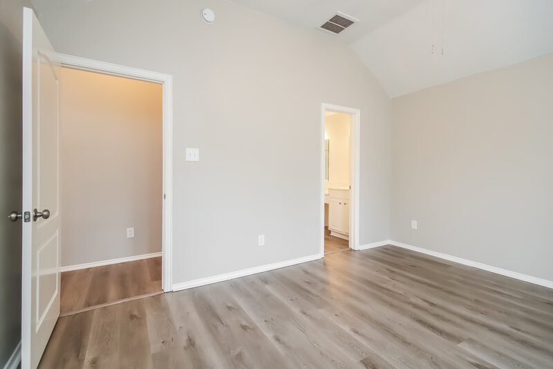 2,420/Mo, 204 Green Cedar Dr League City, TX 77573 Main Bedroom View