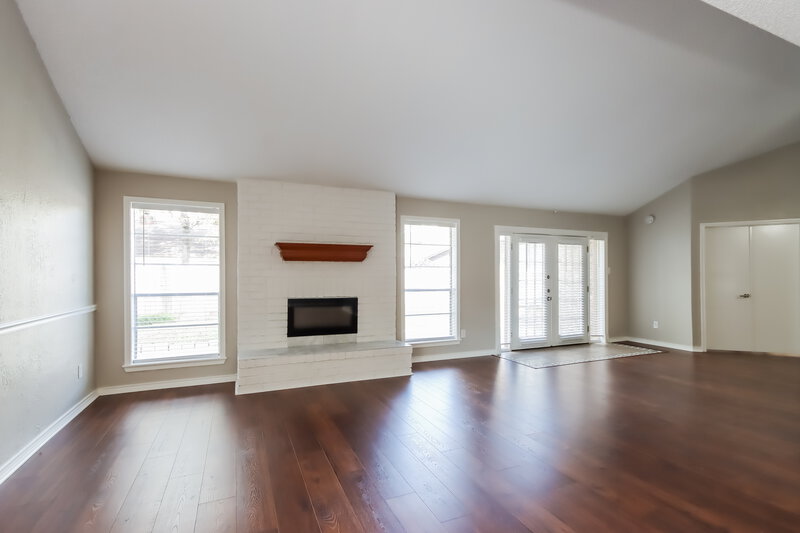 2,115/Mo, 2903 Whispering Springs Dr Spring, TX 77373 Living Room View 3