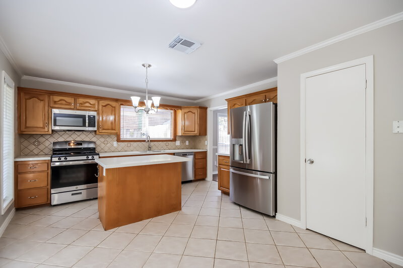2,115/Mo, 2903 Whispering Springs Dr Spring, TX 77373 Kitchen View 2