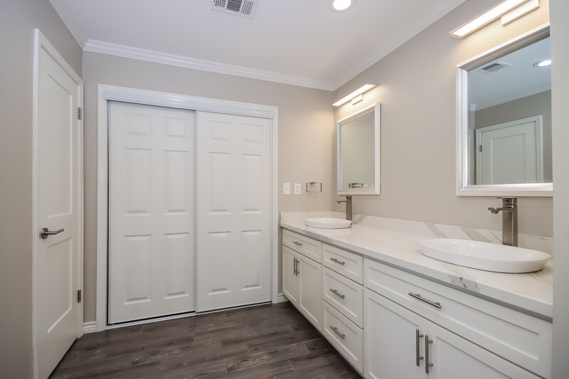 2,115/Mo, 2903 Whispering Springs Dr Spring, TX 77373 Main Bathroom View