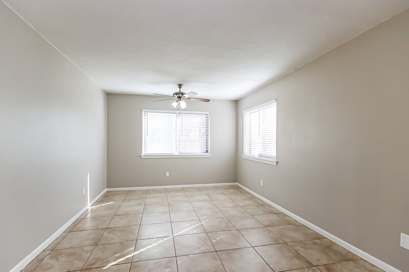 2,145/Mo, 10015 Waving Fields Dr Houston, TX 77064 Main Bedroom View