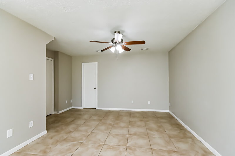 2,145/Mo, 10015 Waving Fields Dr Houston, TX 77064 Main Bedroom View 2